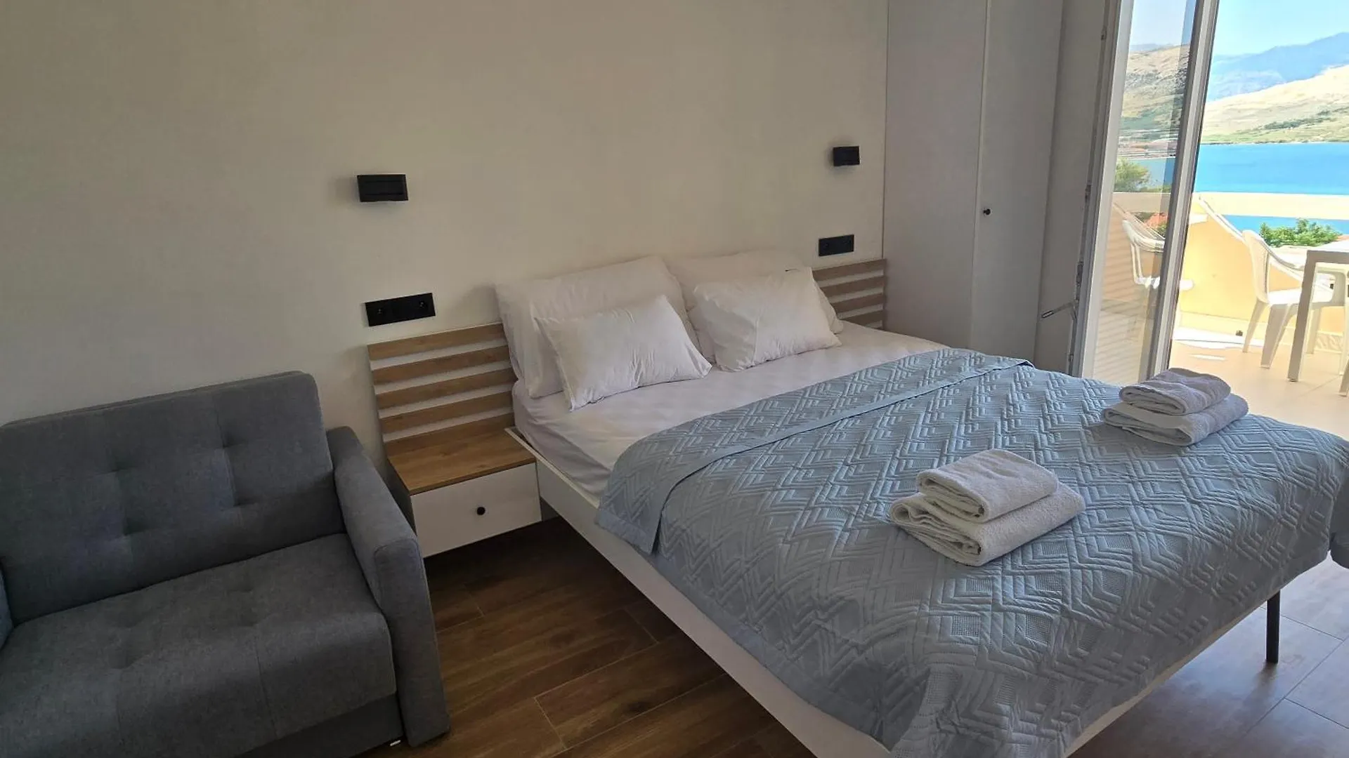 Sun Anna Apartment باغ